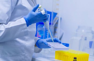 在山東、甘肅、成都等城市擁有多種類型的合作生產基地